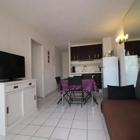 Sete, 2 Pieces, 6 Personnes - Fr-1-472a-28 Appartement